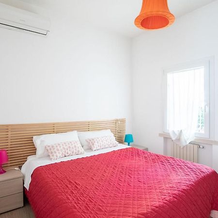 Bilocale Con Giardino A 200Mt Dal Mare - Homeunity Rimini Eksteriør billede
