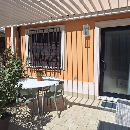 Bilocale Con Giardino A 200Mt Dal Mare - Homeunity Rimini Eksteriør billede