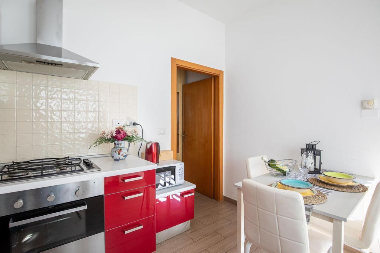 Bilocale Con Giardino A 200Mt Dal Mare - Homeunity Rimini Eksteriør billede