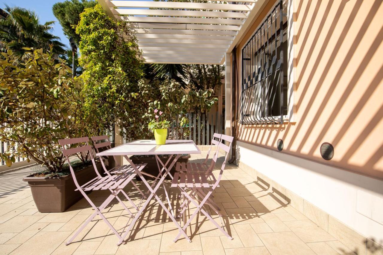 Bilocale Con Giardino A 200Mt Dal Mare - Homeunity Rimini Eksteriør billede