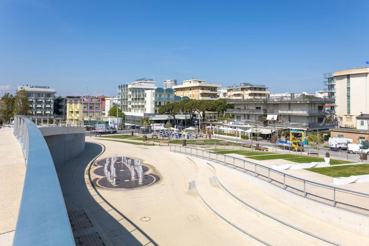 Bilocale Con Giardino A 200Mt Dal Mare - Homeunity Rimini Eksteriør billede